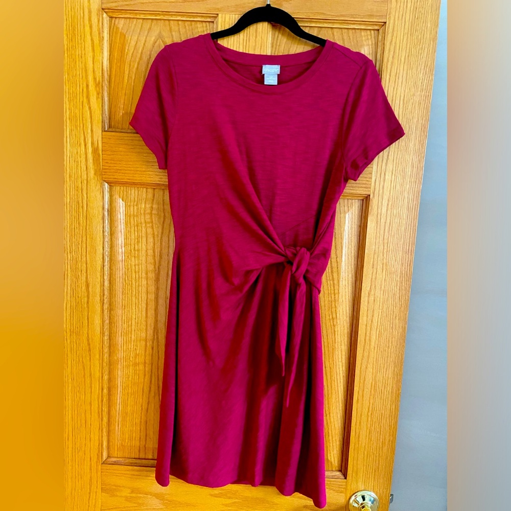 Chico’s red cotton/model blend dress. Faux wrap style. 19” in length from tie.